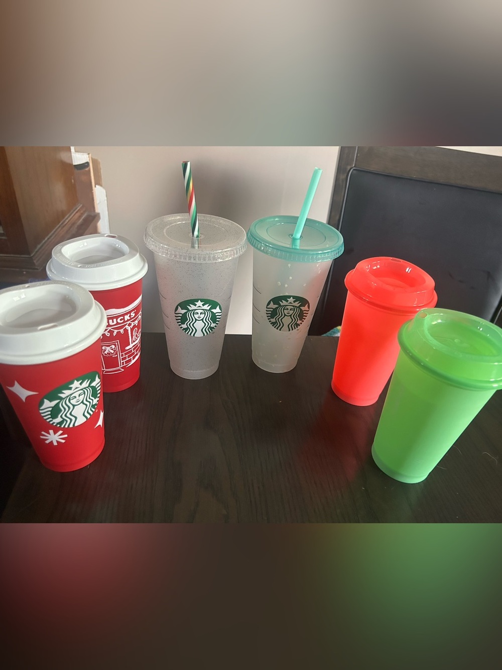 Starbucks cup lot